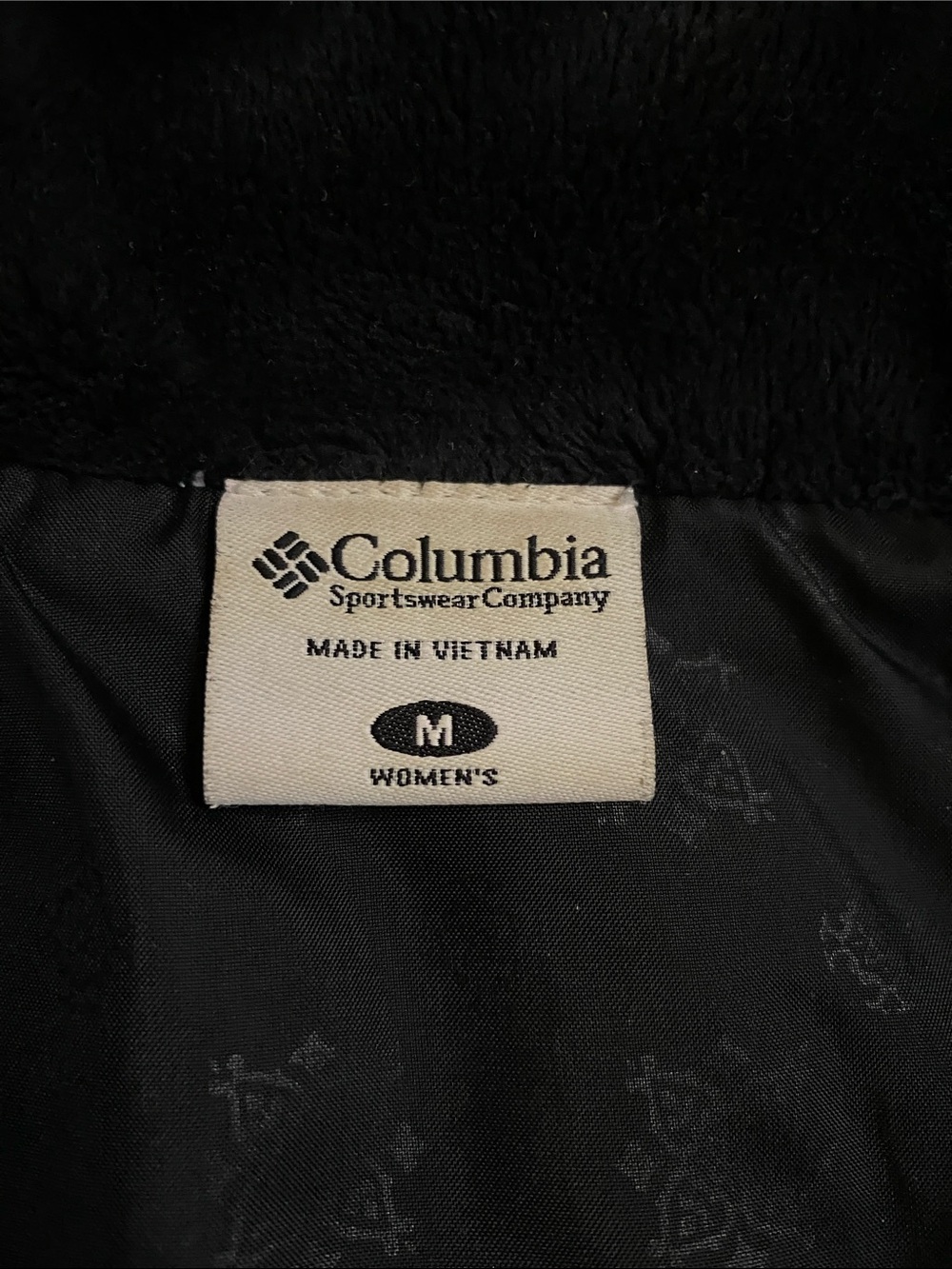 Columbia Women’s Black Fleece Vest with Zip Closure - Picture 2 of 5